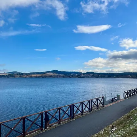 Roda2 Male Lipno Apartment Černá v Pošumaví